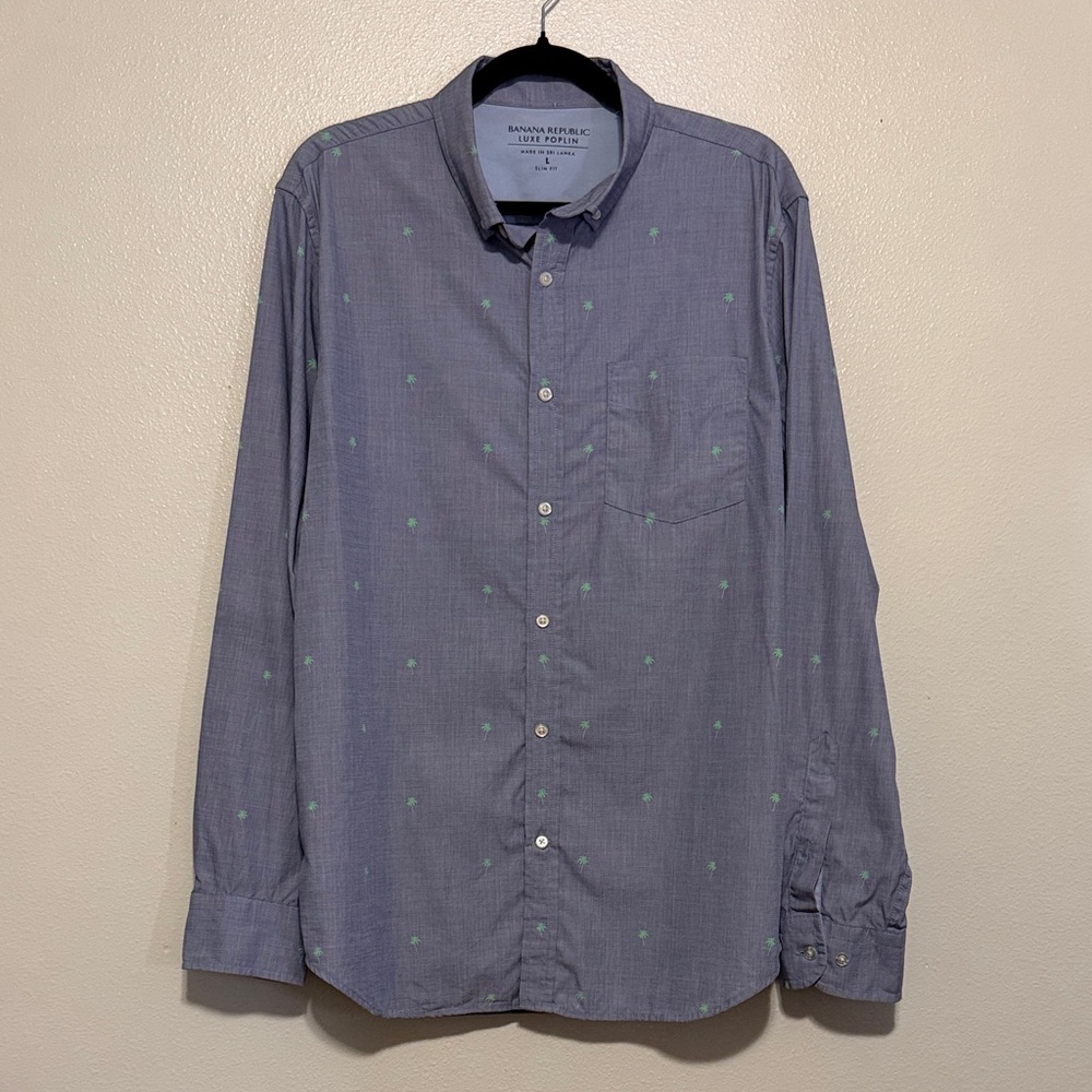 Banana Republic Men's Blue Button Down Dress Shirt